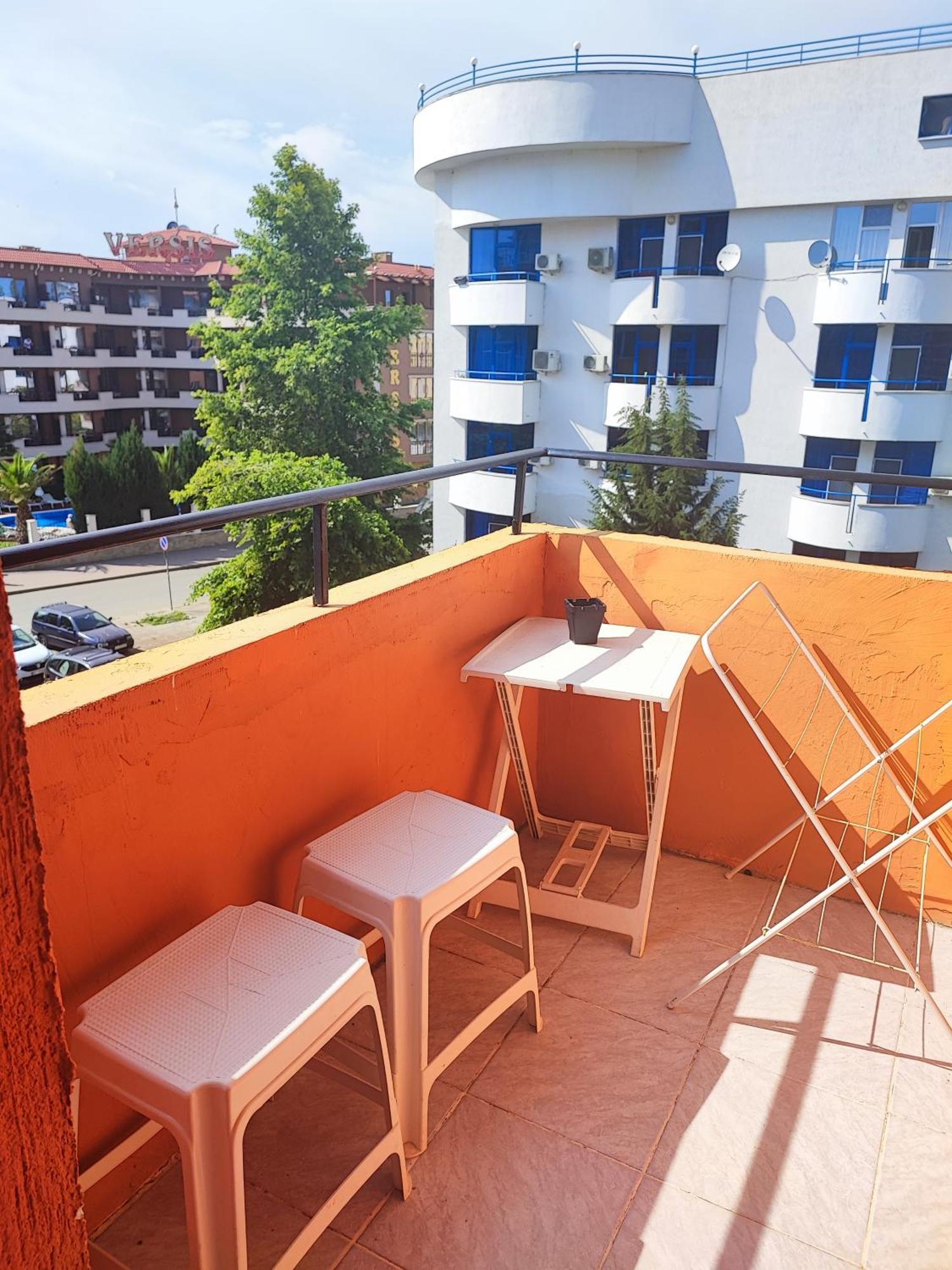 Fa Mol Lejlighed Sunny Beach Eksteriør billede