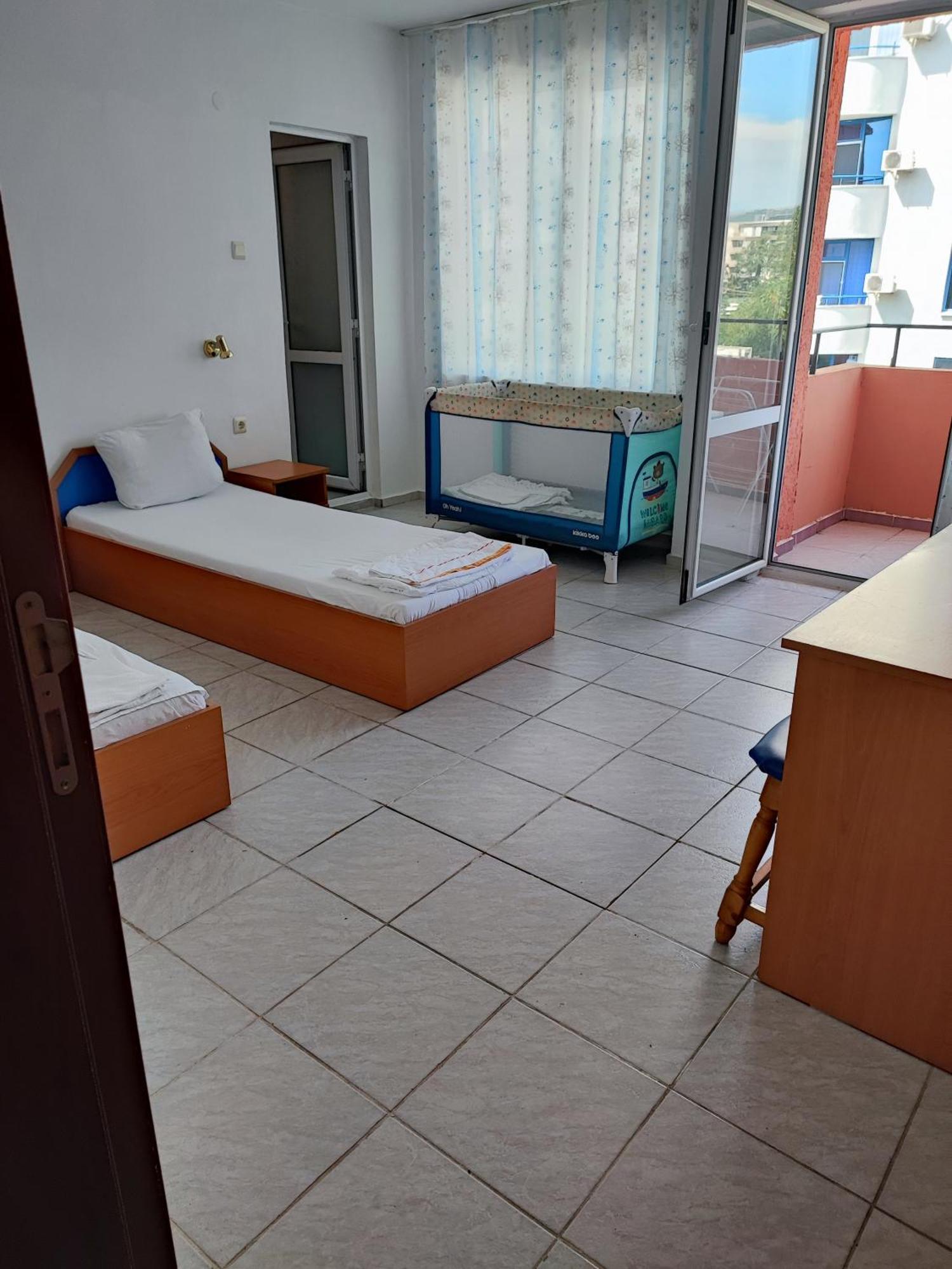 Fa Mol Lejlighed Sunny Beach Eksteriør billede